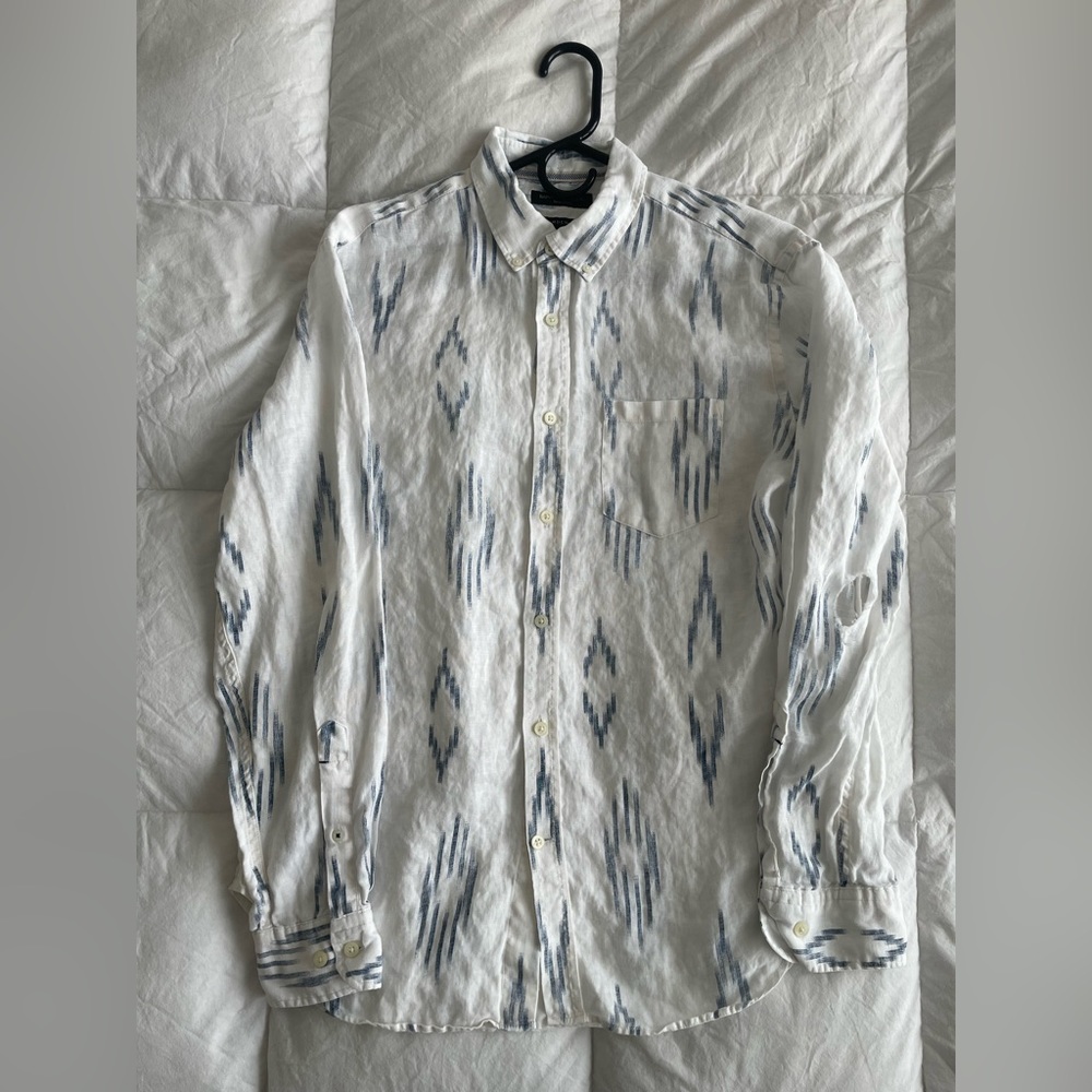 Banana Republic long sleeve casual button down